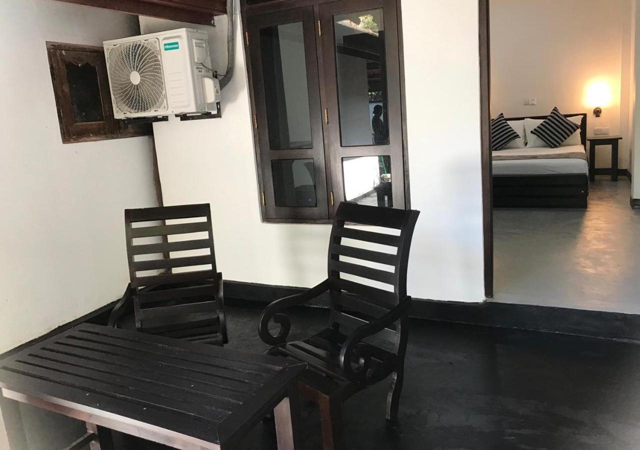 The Silent Sand Homestay Tangalle Exterior photo